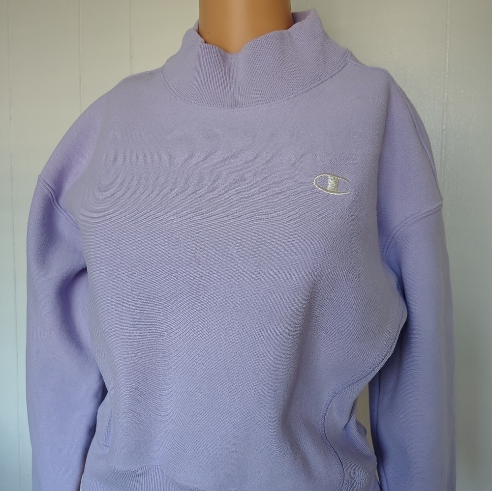 Champion Lavender Sweatshirt Size Small